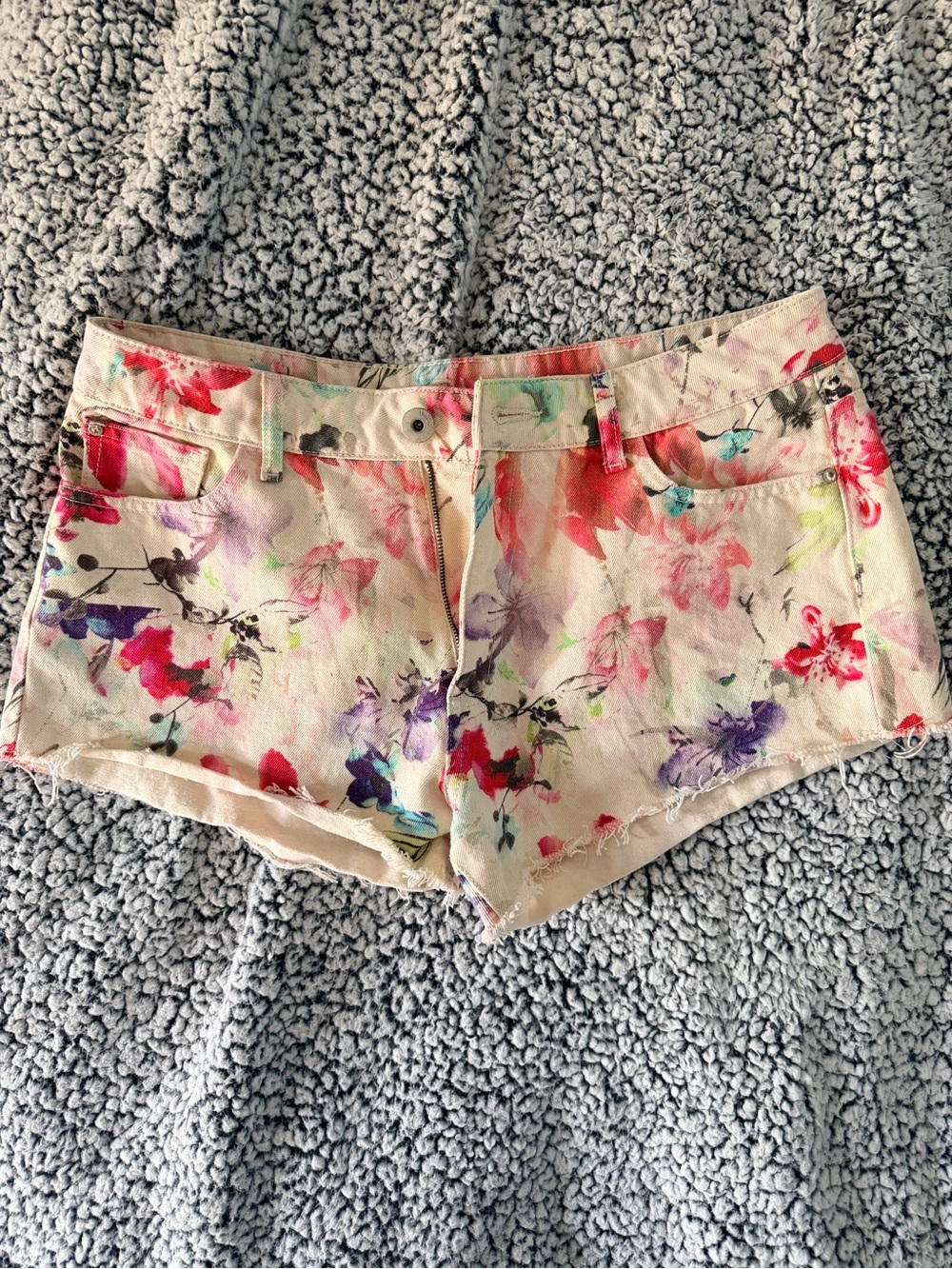 DL1961 Floral Print Cream Denim Shorts Women’s 31